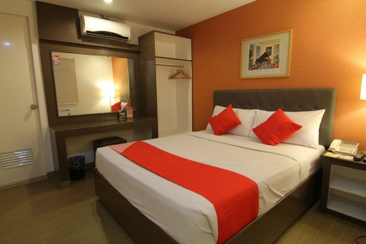 Oyo 24H City Hotel Near Makati Medical Center Makati City Exterior photo