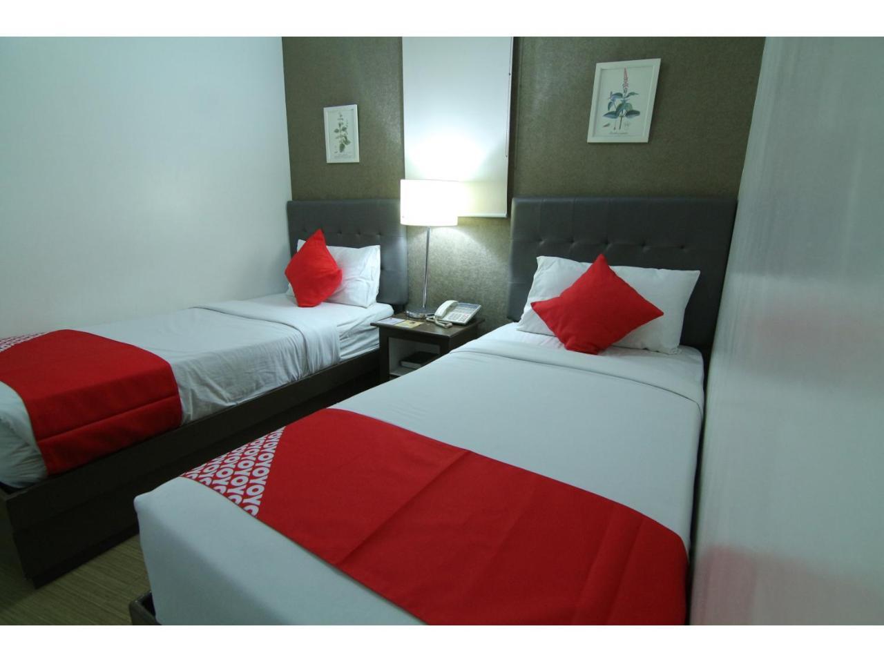 Oyo 24H City Hotel Near Makati Medical Center Makati City Exterior photo