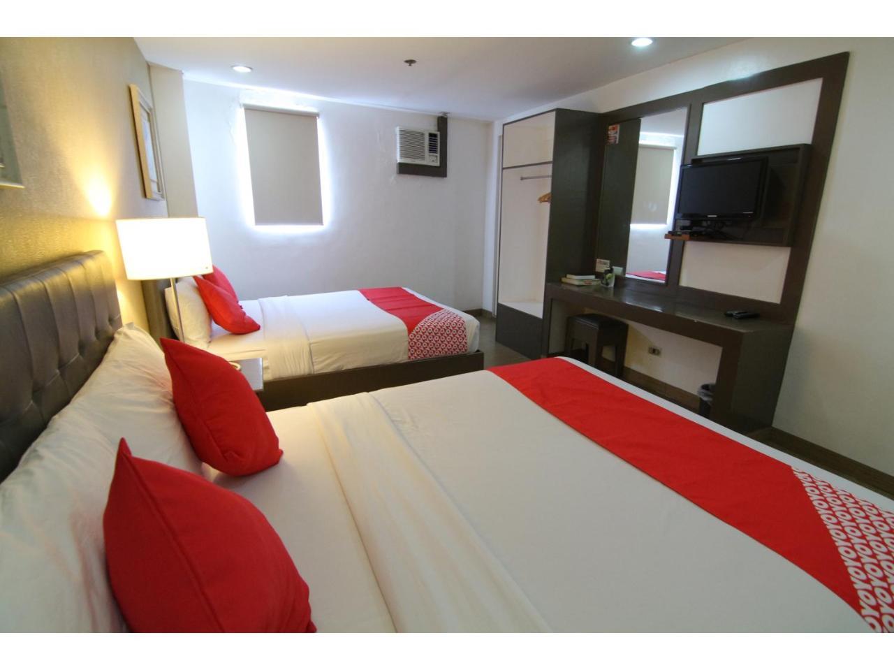 Oyo 24H City Hotel Near Makati Medical Center Makati City Exterior photo